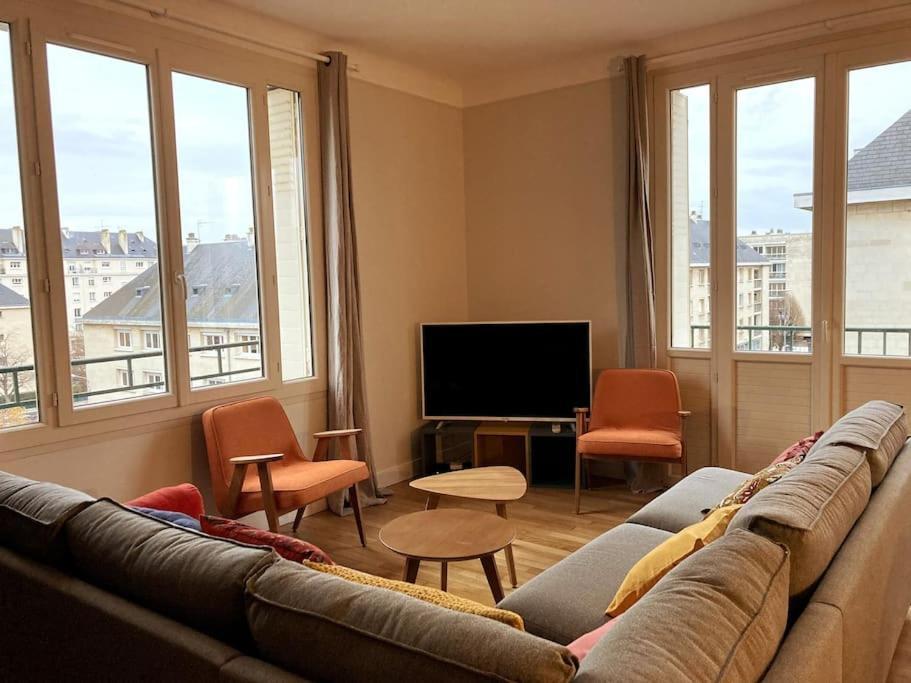 Appart 90M2 Lumineux, Centre, Vue Eglise Penchee Caen Eksteriør billede